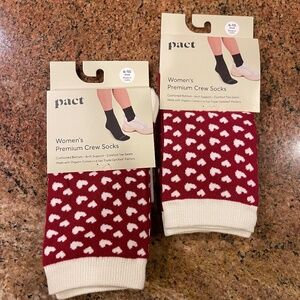 NEW! Pact Hopeful Hearts  Premium Crew Socks Two Pair NWT! Retail: $27